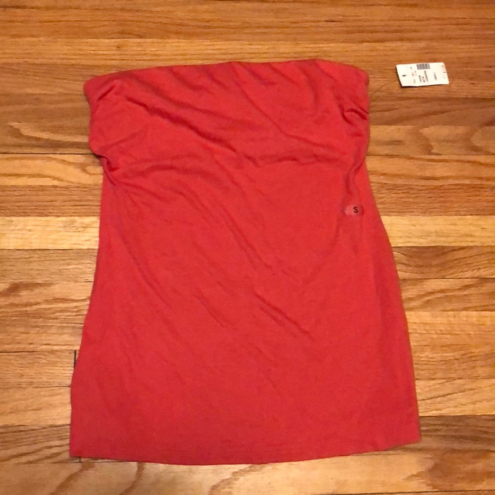 Maurices salmon colored tube top with shelf bra.